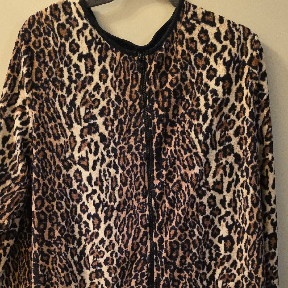 Leopard Print Zip-Up Jacket